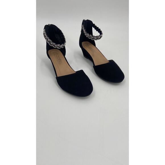 Nanette Lepore Kids Dress Wedge Shoe - Picture 1 of 10